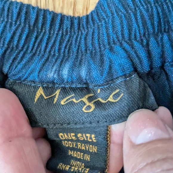 Magic Black Wide Leg Pants with Elegant Flow Beaded 100% Rayon One Size - Picture 7 of 14